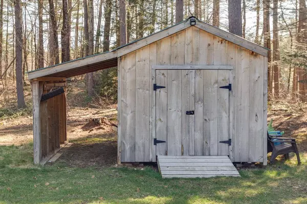 110 Colburn RD, Milford, NH 03055