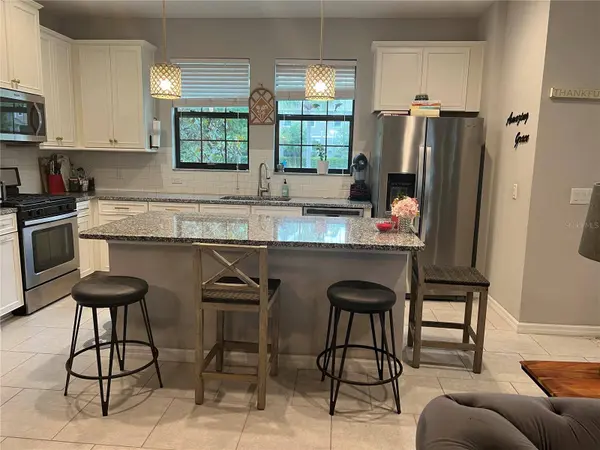 5728 CIRCA FISHHAWK BLVD, Lithia, FL 33547