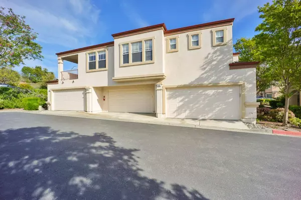 809 Basking LN, San Jose, CA 95138