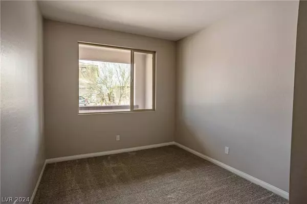 343 Cooper Hawk Court, Las Vegas, NV 89138