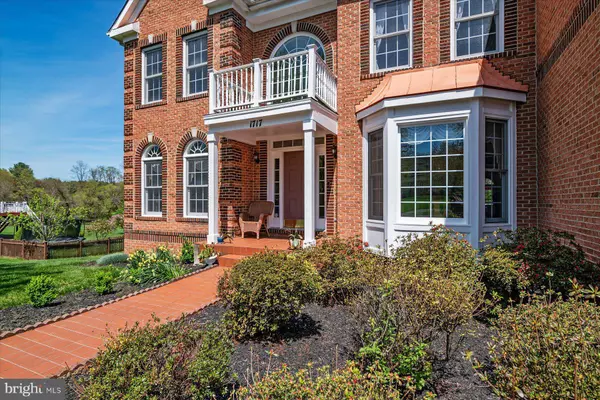 1717 OAKDALE DR, Cooksville, MD 21723