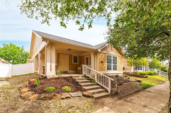 1817 Azalea Drive, Savannah, TX 76227