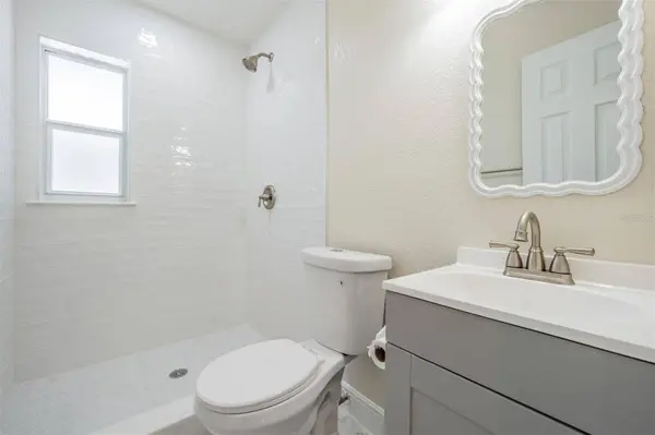 6644 18TH ST N, Saint Petersburg, FL 33702