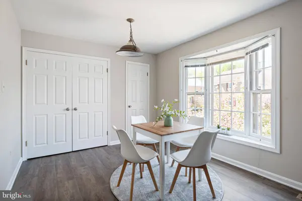 5905 AMBASSADOR WAY, Alexandria, VA 22310