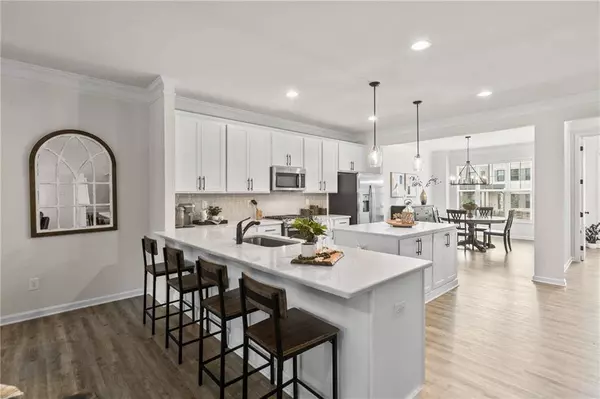 226 Emerson Heights DR, Woodstock, GA 30188