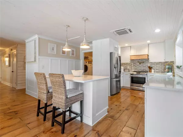 26632 BIMINI DR, Tavares, FL 32778