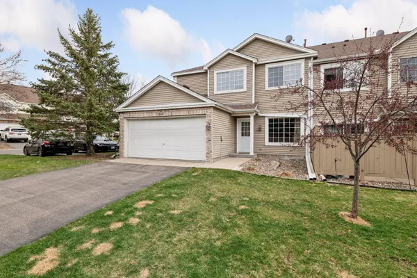 8490 Minuteman Alcove, Eden Prairie, MN 55344