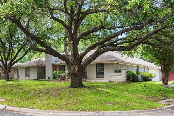 2117 N Lake Trail Trail, Denton, TX 76201