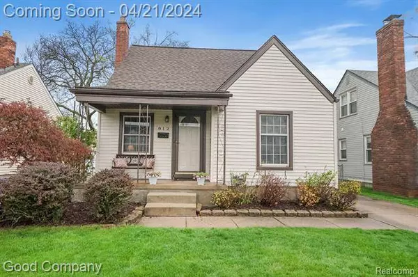 812 COLUMBIA Road, Berkley, MI 48072