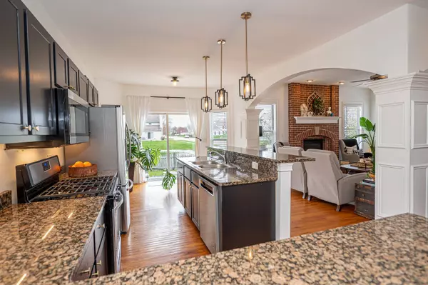 1809 Brighton LN, Plainfield, IL 60586