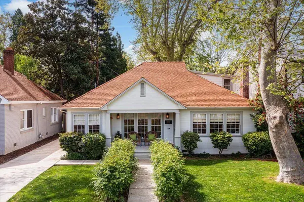 2432 6th AVE, Sacramento, CA 95818