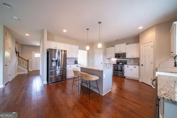 6828 Admiral DR, Midland, GA 31820