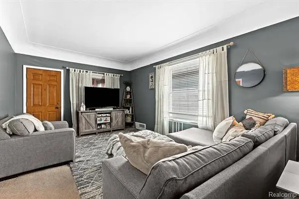 4377 3RD Street, Ecorse, MI 48229