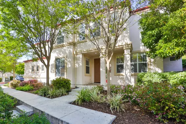 809 Basking LN, San Jose, CA 95138