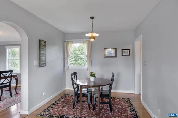 909 SAINT CLAIR AVE, Charlottesville, VA 22901