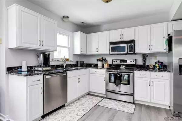 2521 Sutton PL, Henrico, VA 23233