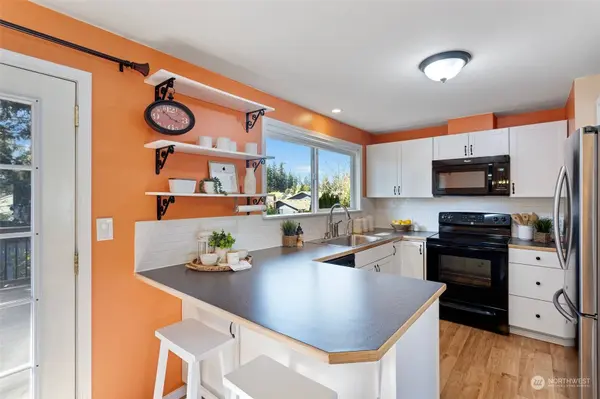 16726 62nd Ave W, Lynnwood, WA 98037