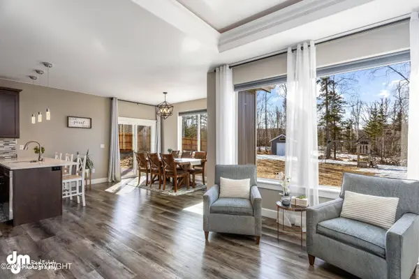 1870 S Berlin Rose ST, Wasilla, AK 99623