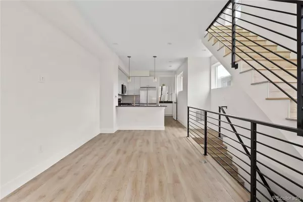 2020 W 46th AVE, Denver, CO 80211