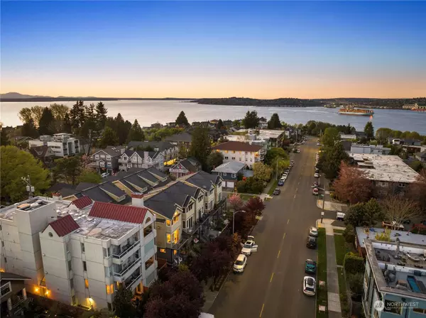 1609 California AVE SW #C, Seattle, WA 98116