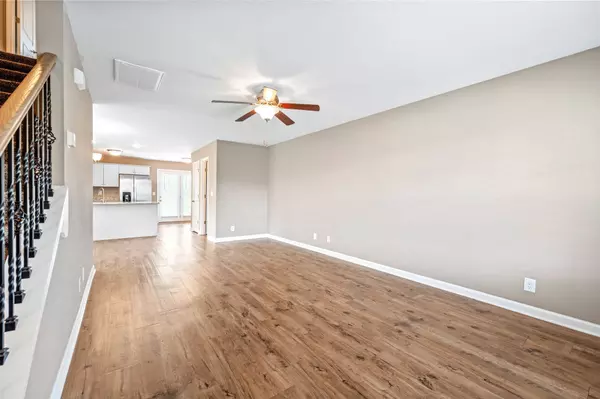 379 Sam Houston Cir, Clarksville, TN 37040