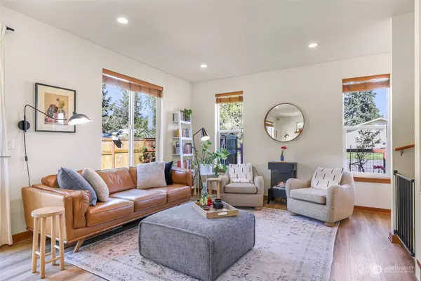 2900 W Indiana St, Bellingham, WA 98225