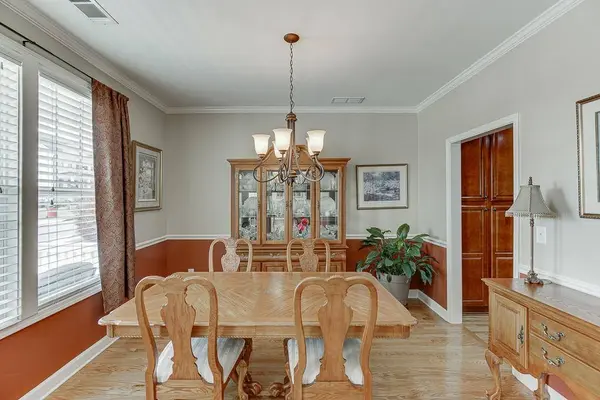 6352 Hickory Branch DR, Hoschton, GA 30548