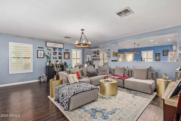 17043 W CENTRAL Street, Surprise, AZ 85388