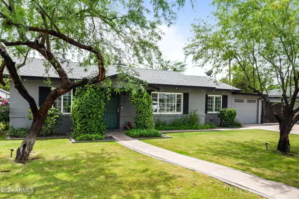 1013 E OREGON Avenue, Phoenix, AZ 85014