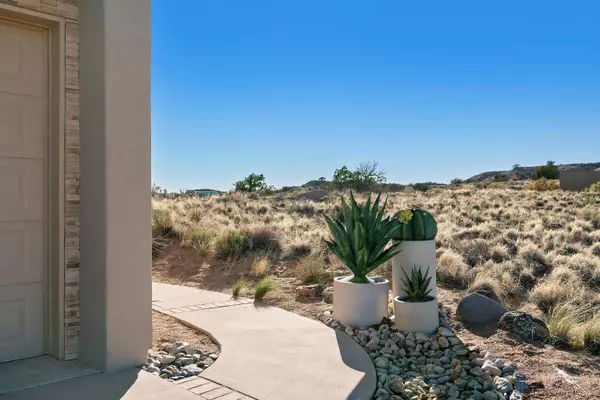 2421 Desert Marigold RD NE, Rio Rancho, NM 87144