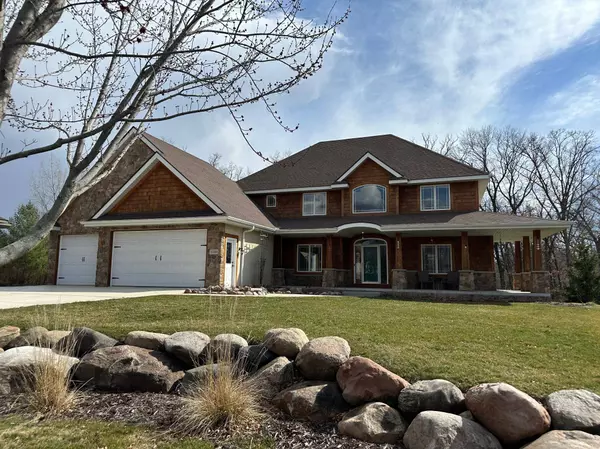 10284 176th ST W, Lakeville, MN 55044