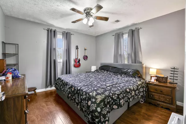 280 Cherry LN, Frankfort, KY 40601