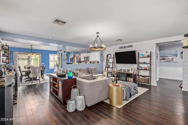 17043 W CENTRAL Street, Surprise, AZ 85388