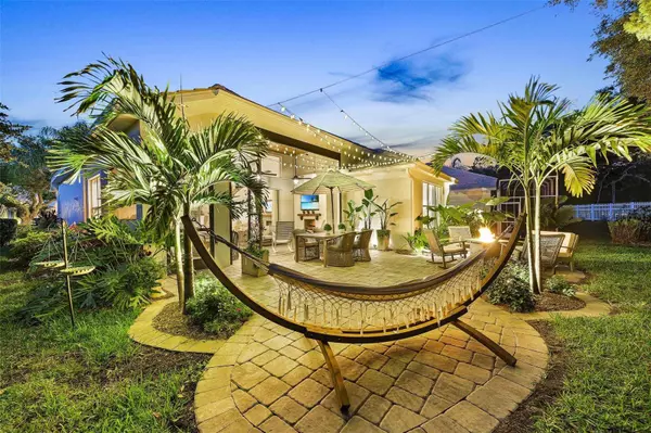 8438 IDLEWOOD CT, Lakewood Ranch, FL 34202