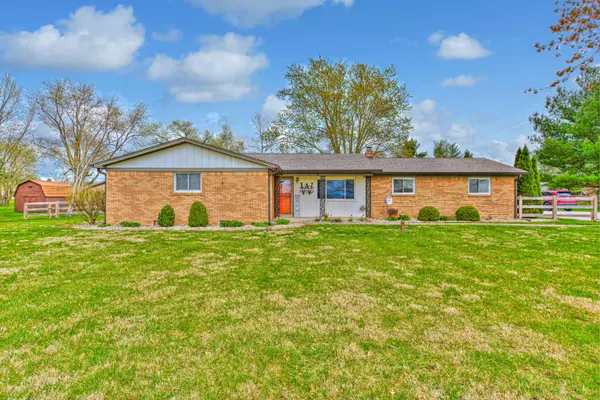 11745 N Antioch RD, Mooresville, IN 46158