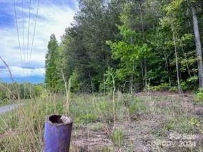 00 Camp Creek RD, Hickory, NC 28602
