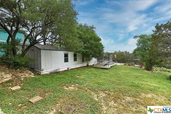 147 Glenn DR, Canyon Lake, TX 78133