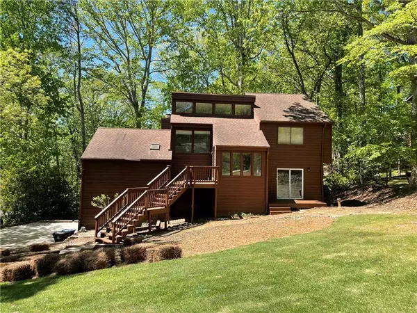 715 Lake Top WAY, Roswell, GA 30076