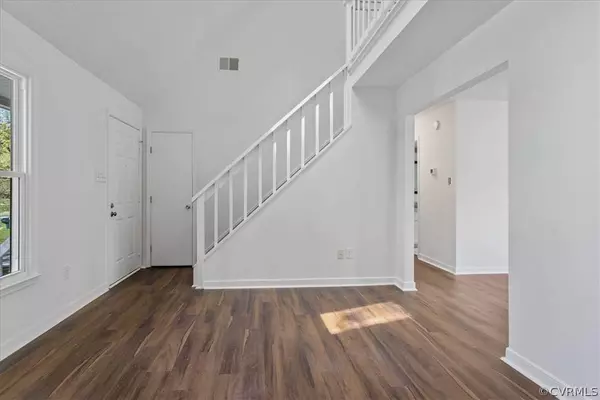 8907 Playground CIR, Chesterfield, VA 23237