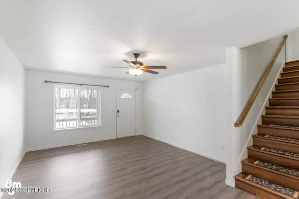 3750 S Olson CIR, Wasilla, AK 99654