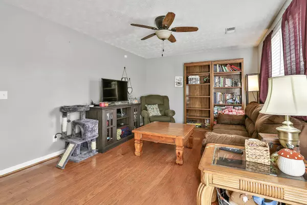 280 Cherry LN, Frankfort, KY 40601