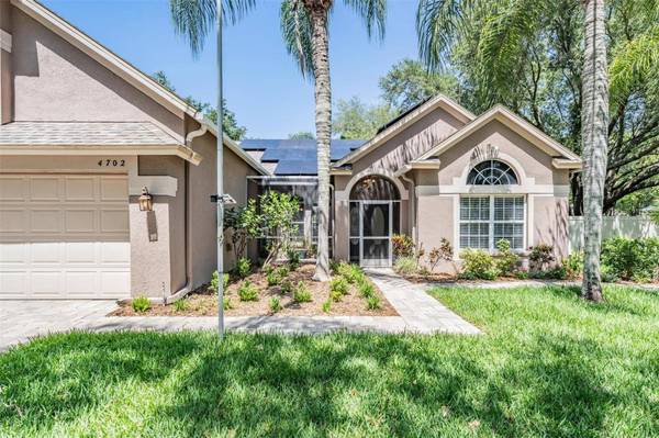 4702 RANCH GROVE CT, Valrico, FL 33596