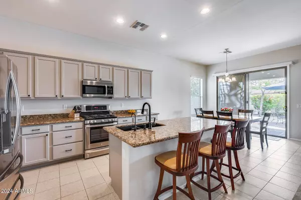 18167 W POST Drive, Surprise, AZ 85388