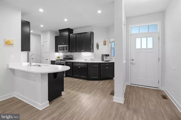 2918 HERB GARDEN DR, Frederick, MD 21704