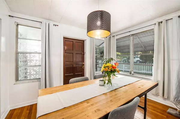 8105 N BOULEVARD ST, Tampa, FL 33604