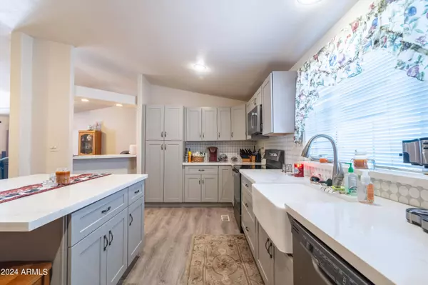 16101 N El Mirage Road #351, El Mirage, AZ 85335