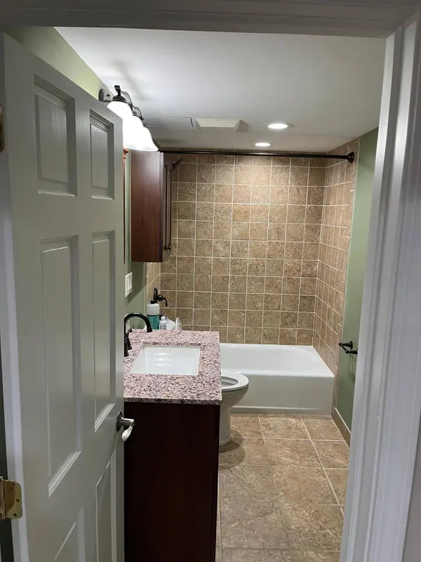 2465 E Meadow DR, North Saint Paul, MN 55109