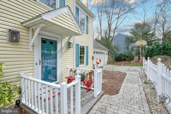 934 WILLCLIFF DR, Mechanicsburg, PA 17050