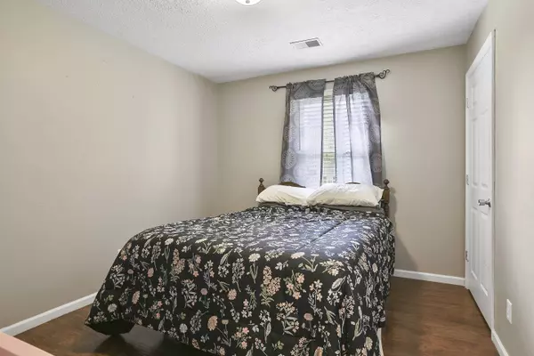 280 Cherry LN, Frankfort, KY 40601