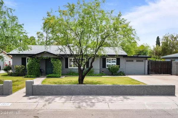 1013 E OREGON Avenue, Phoenix, AZ 85014